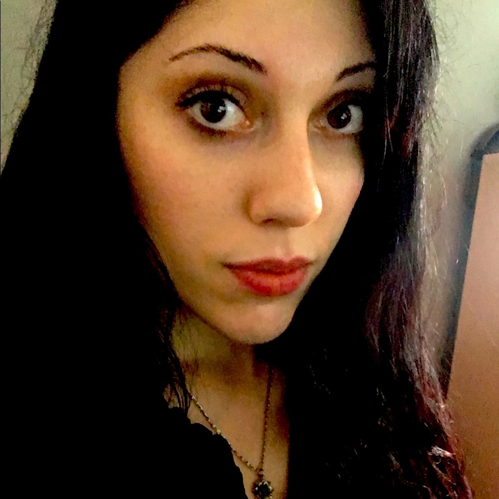 I love timeless, classic and elegant styles :)